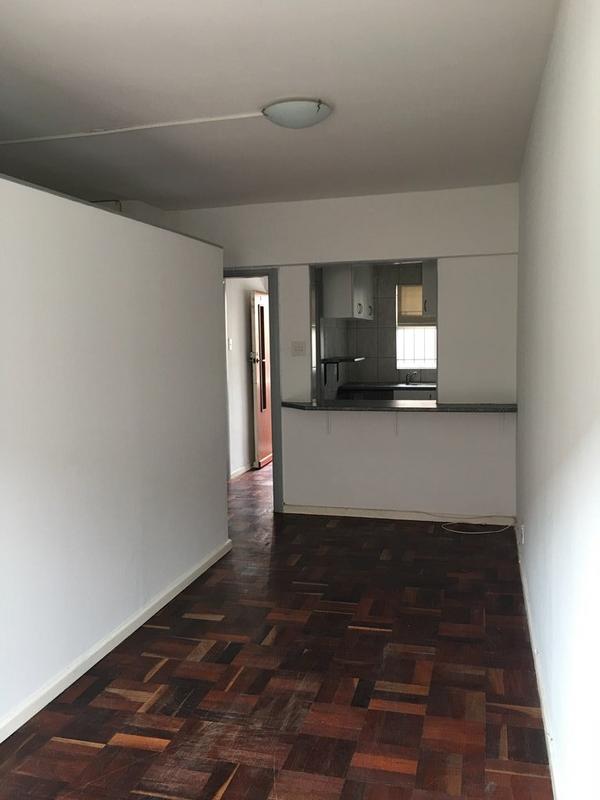 1 Bedroom Property for Sale in Three Anchor Bay Western Cape